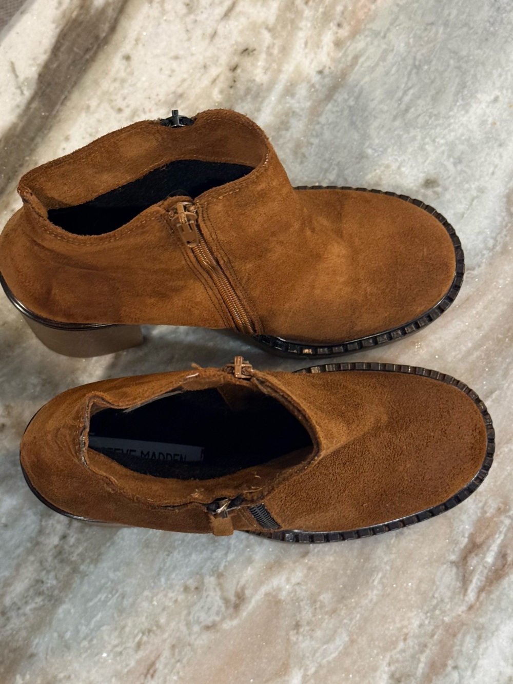 Women’s STEVE MADDEN Moby chunky cognac brown suede booties-Size 9 - Picture 6 of 8